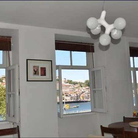 River Apartment-magnificent Views Porto